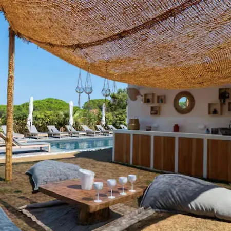 度假居 With Pool & Large Garden Ste-maxime *