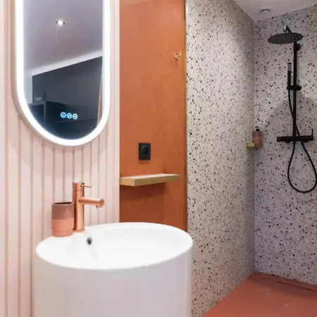 度假居 With Pool & Large Garden Ste-maxime *